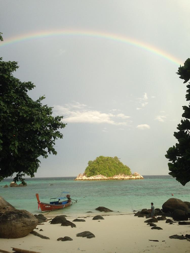 Kathalee Beach Resort & Spa Koh Lipe Exterior photo