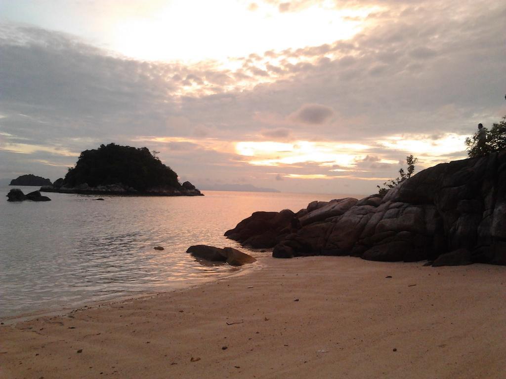 Kathalee Beach Resort & Spa Koh Lipe Exterior photo